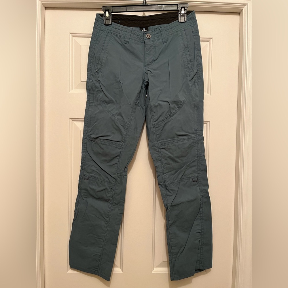 Kuhl Women’s blue/green hiking pants